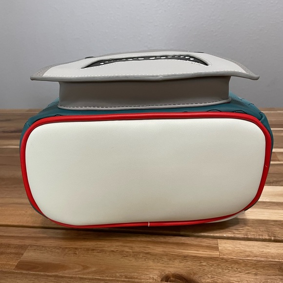 Jaws Loungefly - Picture 5 of 8